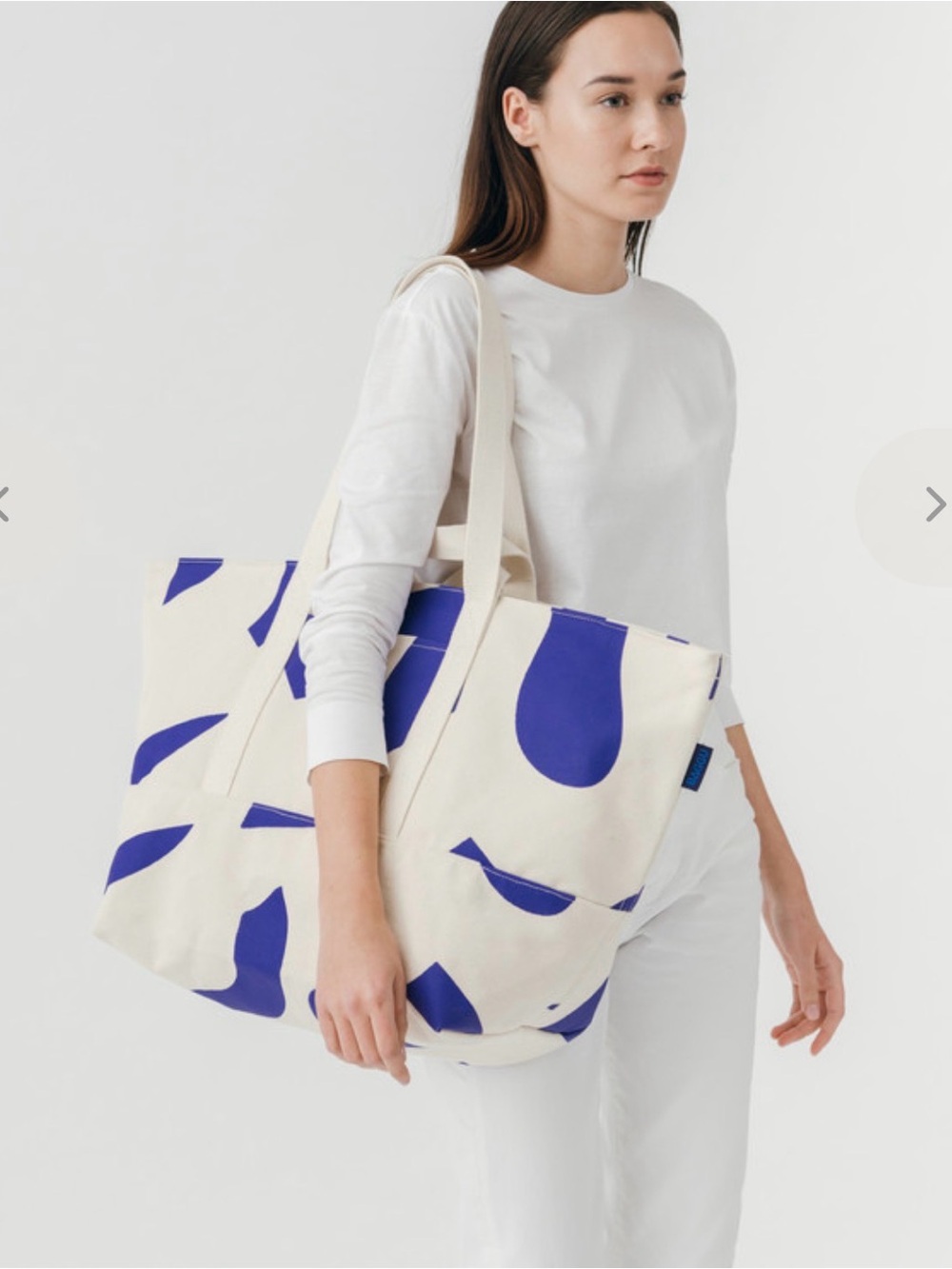 Baggu canvas weekend bag. Abstract Blue Print Natural Cutout